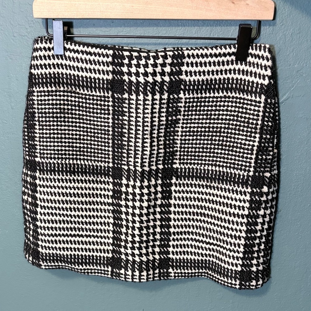 Theory Ketill Mini Skirt 2 Black White Plaid Wool Blend Boucle Textured A-Line